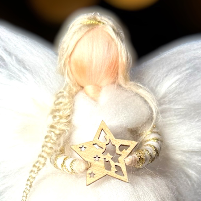 Uldengel, Hvid med Træstjerne og guldglorie