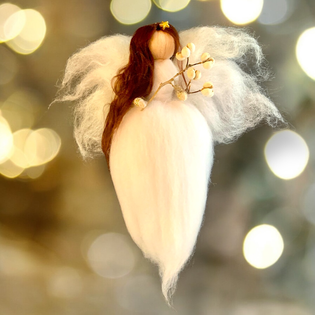 Engel, Hvid med Gren og lille Stjerne i håret