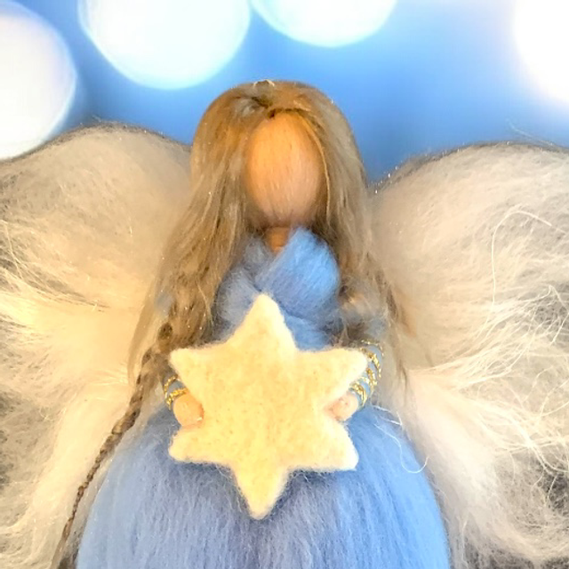 Engel, lyseblå med hvid Stjerne