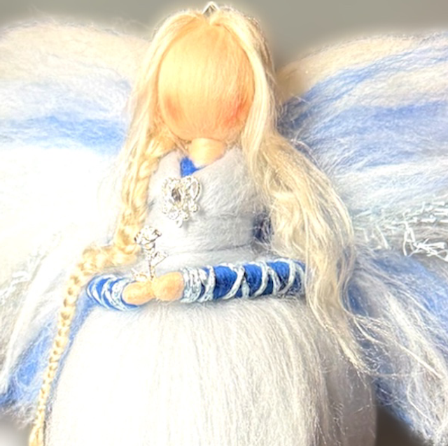 Uldengel, blå med sølvrose