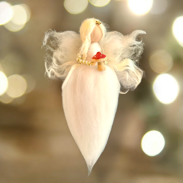 Engel, Hvid med Fluesvamp og Stjerne i håret