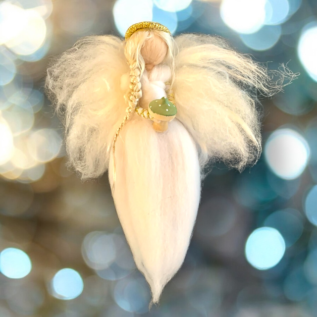 Engel, Hvid med Fluesvamp og Glorie