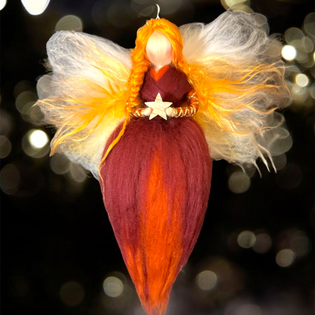 Uldengel, Rød/brun med Stjerne af træ