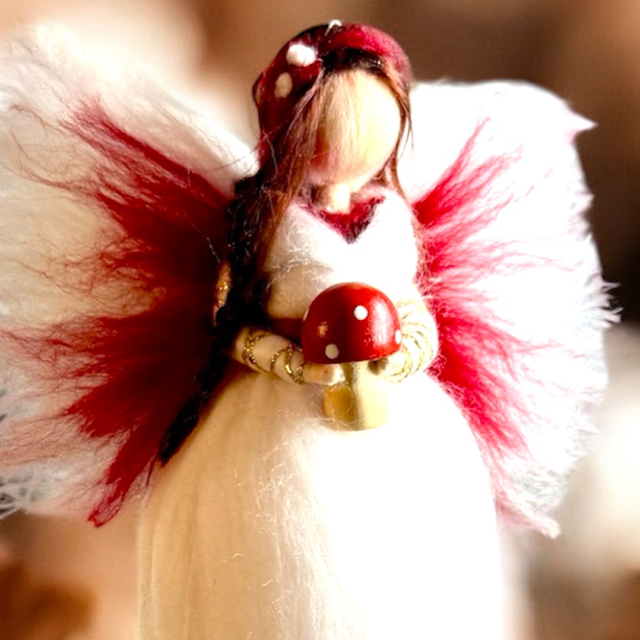 Uldengel, Hvid og rød med Fluesvamp 🍄