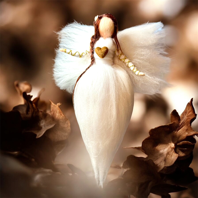 Uldengel, Hvid med brunt plus-hjerte