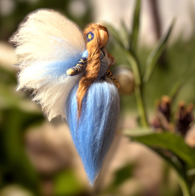 Uldengel, blå med blomster